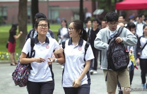 2022上海高考各类分数线及录取率精准预测，近三年高考大数据揭秘