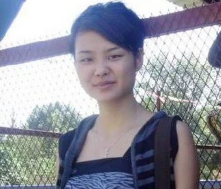 湖北女服务员的坎坷人生