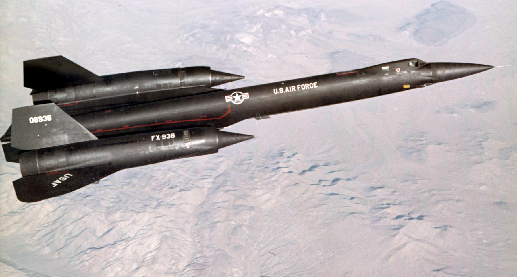 150亿美元拿下80架F-14！伊朗当年为何花天价采购如此昂贵的战机