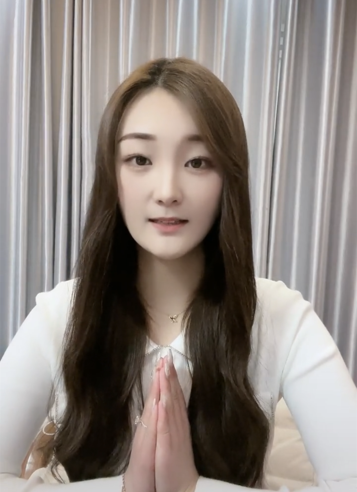 陈亚男为挽回人气,另辟蹊径学跳女团舞,动作笨拙却充满自信