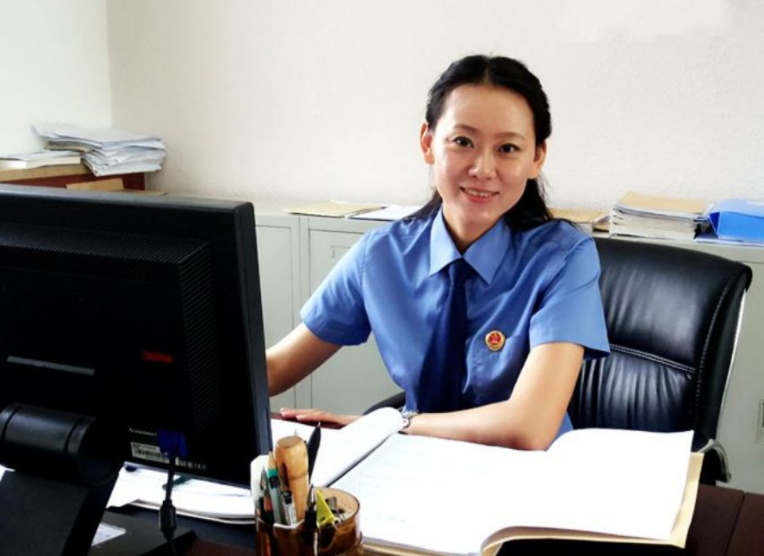 当代大学生的工作状态走红，6张图真实诠释，正逐步放弃的工作