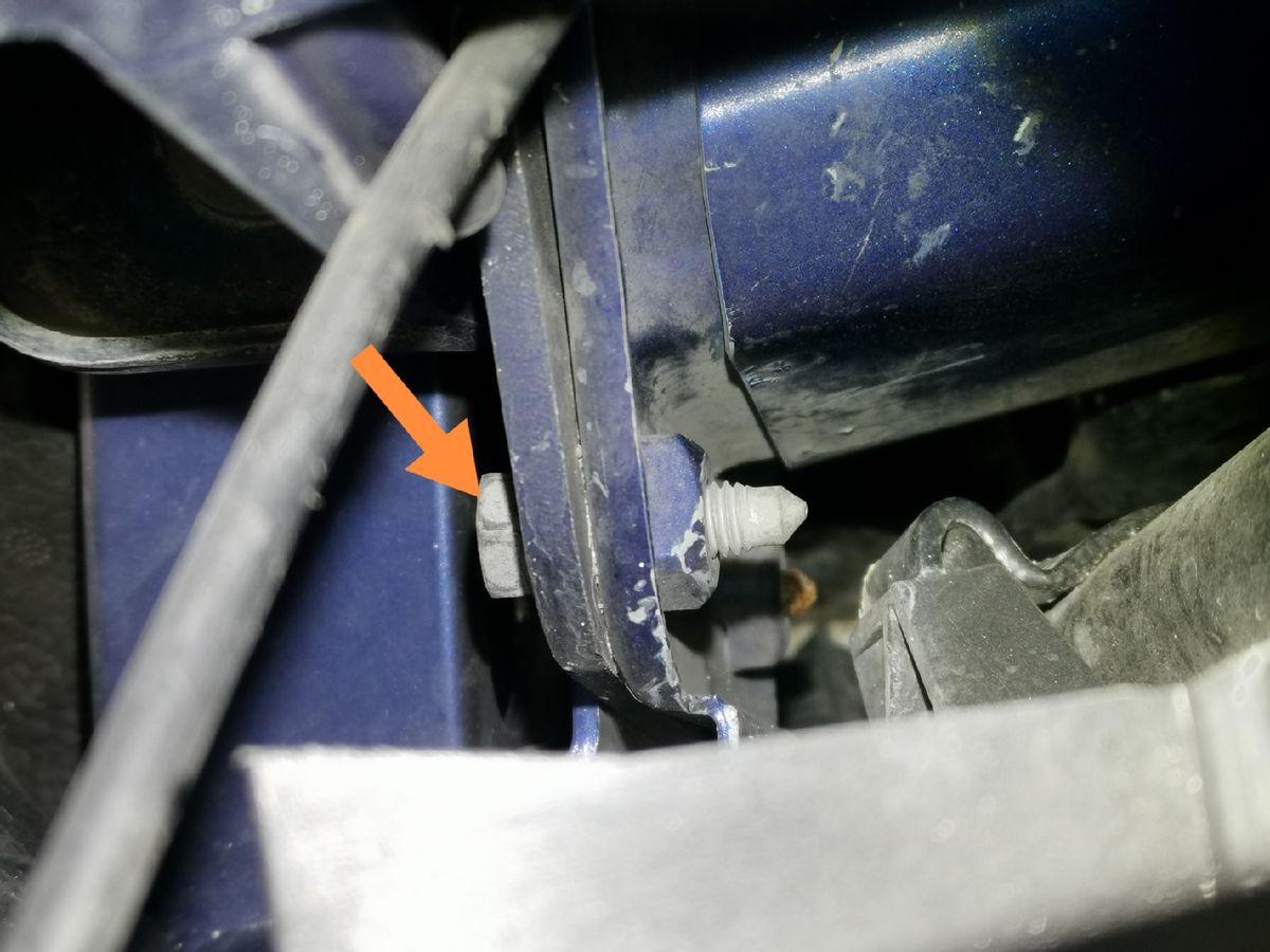便宜5萬的瑪莎拉蒂，告訴你有瑕疵的基本就是事故車