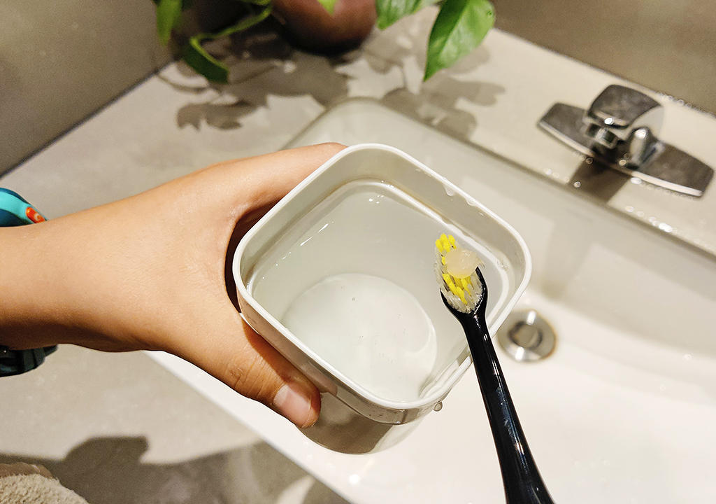 护齿防蛀，更适合儿童使用！比那氏儿童蜂胶草莓牙膏体验