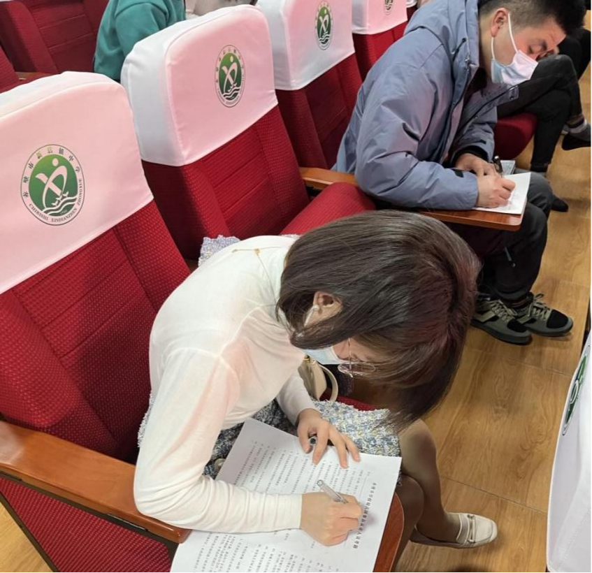 以学促管 湖北赤壁多部门联合开展学校（幼儿园）食安知识培训