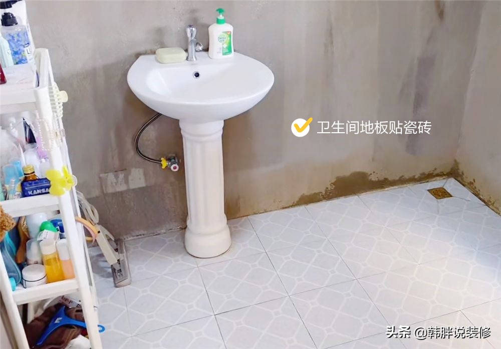 95后小夫妻，为了省钱直接住毛坯房，“家徒四壁”反而更温馨舒适