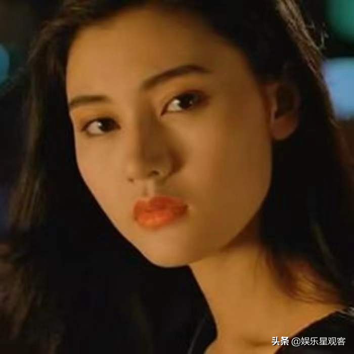 香港艳星的今昔对比：有人风韵犹存，有人身材严重走样，谁是赢家