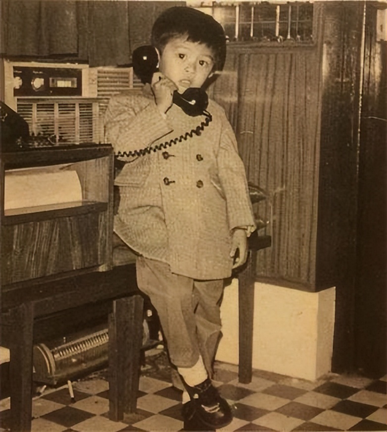 这几位遁入空门的明星：陈晓旭被忽悠，李娜为情所困，他放弃百亿