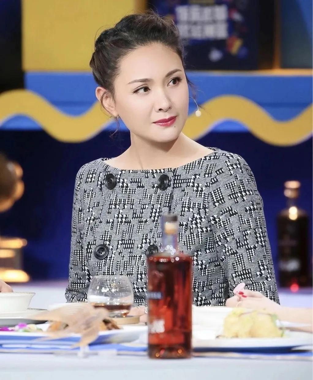 程莉莎绝美照片