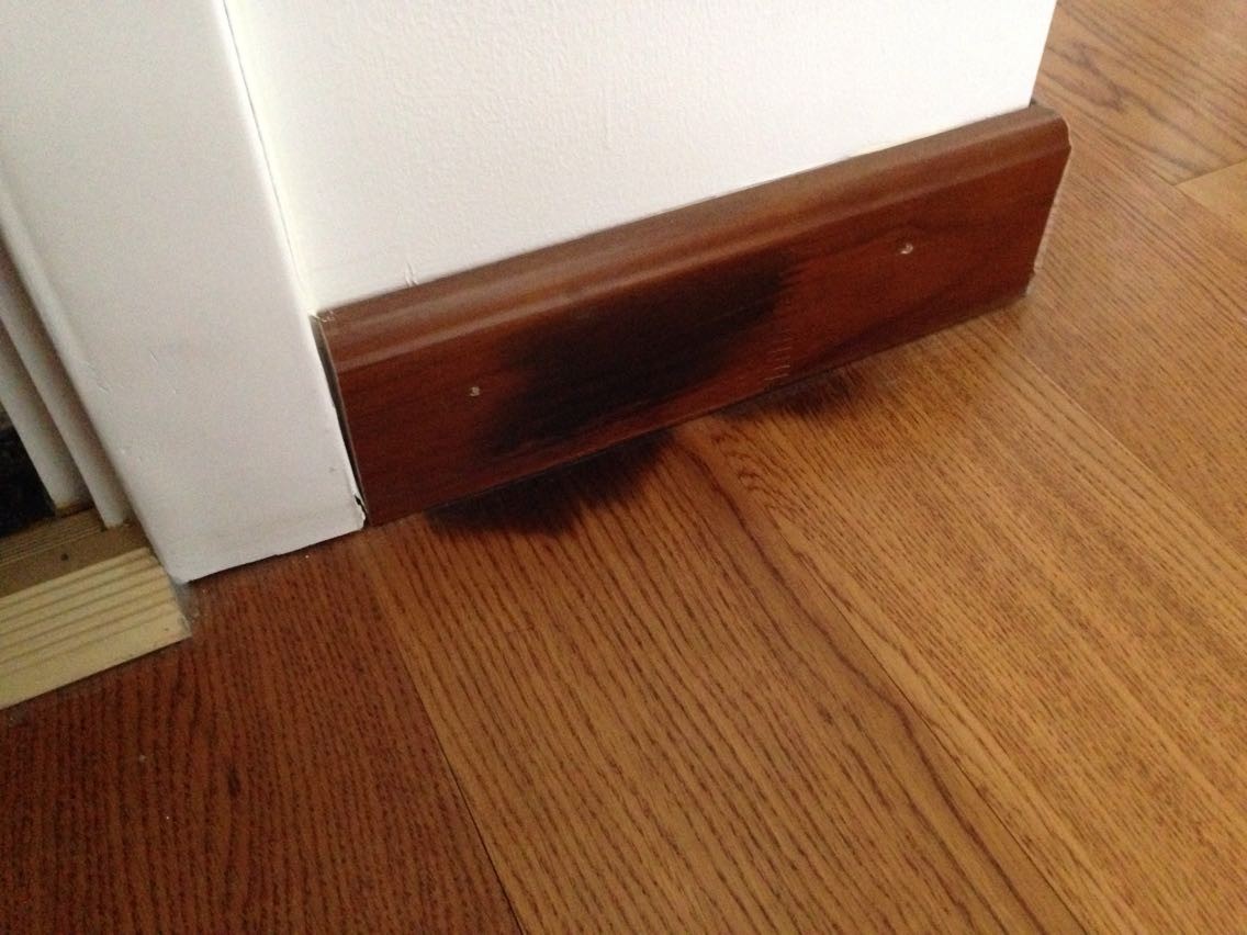 木地板变黑怎么办?原因可能有三种,先预防再维修