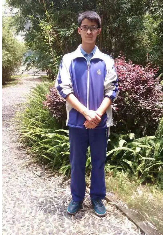 南京大学大凉山少年刷屏全网，网友泪目：读书，真的可以改变人生