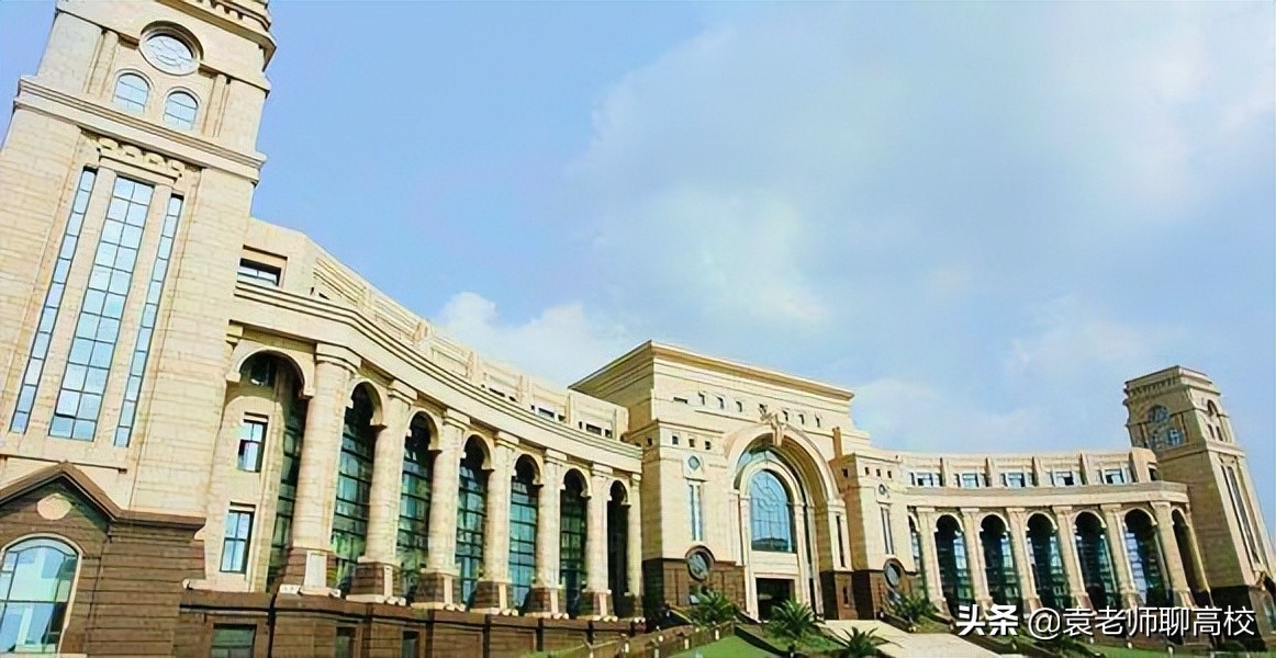 浙江大学复旦大学和上海交通大学，谁是除了清北之外中国第三？