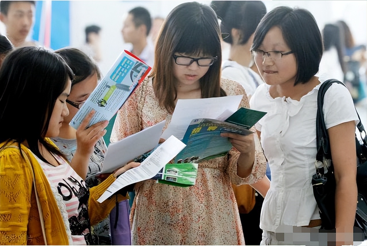 踩在了“政策风口上”的5所大学，大多二本招生，录取分数不高