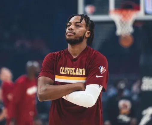 nba骑士为什么是小市场(小破骑时隔两年能再进季后赛，离开詹姆斯的骑士如何快速崛起)