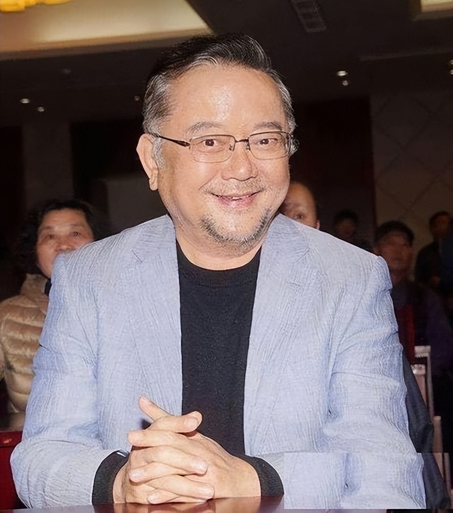 盘点“老来得子”的5位明星：有人和儿子年龄差达到60岁