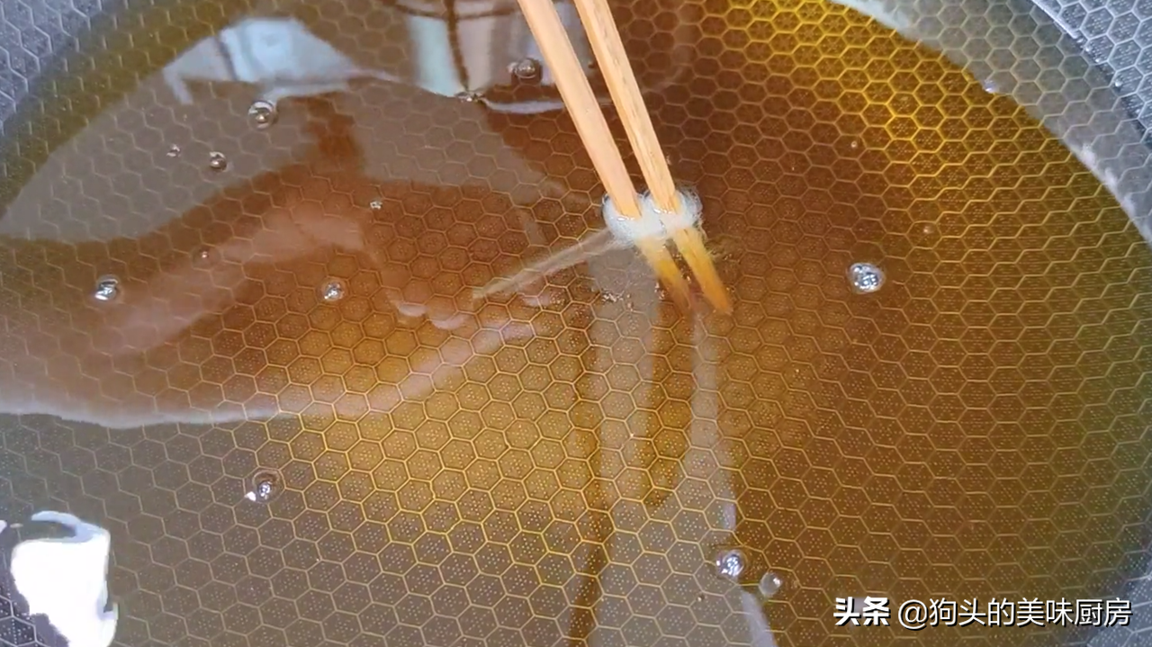 马上过年了，做一道“财源滚滚”，色泽金黄，外焦里嫩，越吃越香