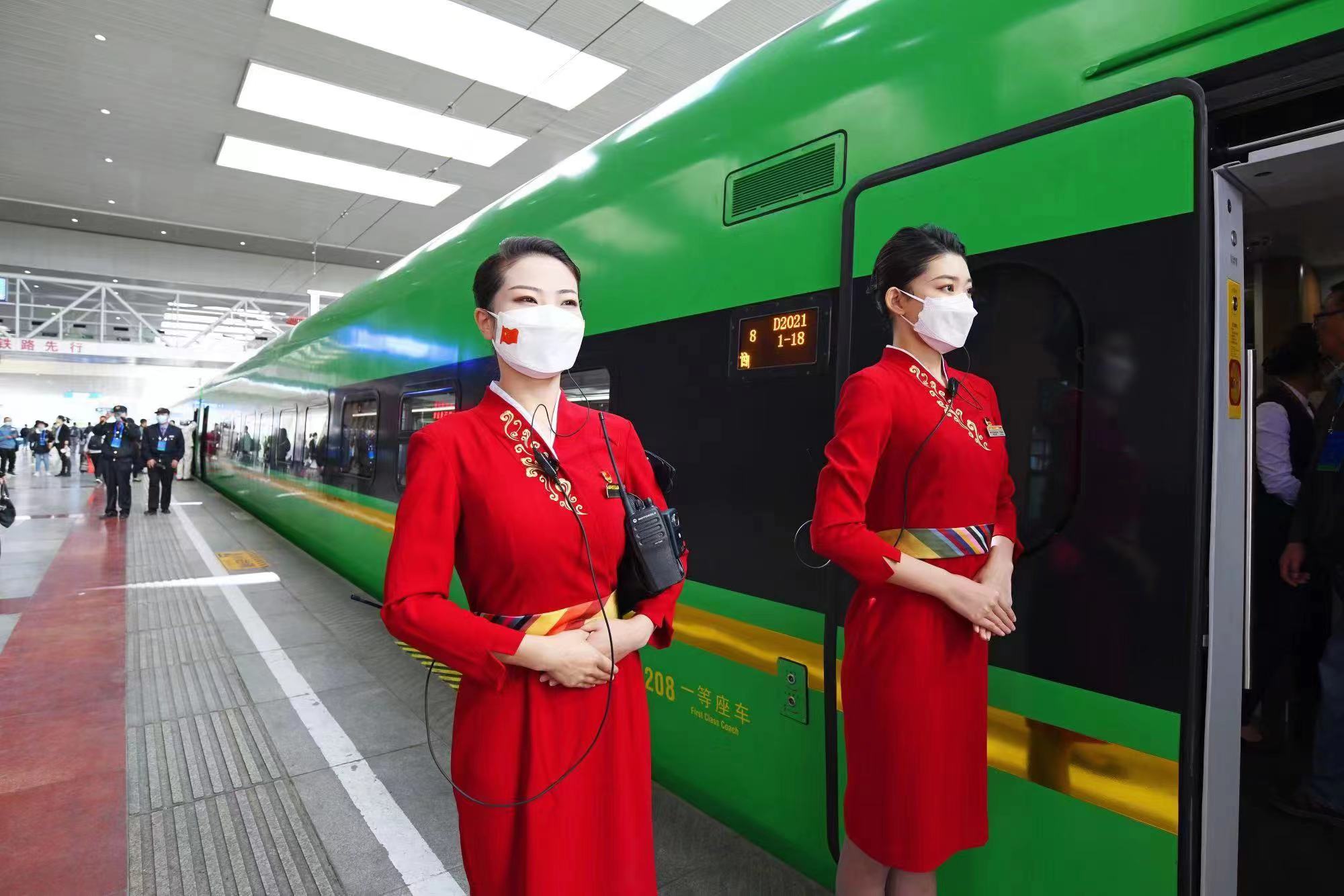 铁路青年的榜样：9名五四奖章获得者的故事