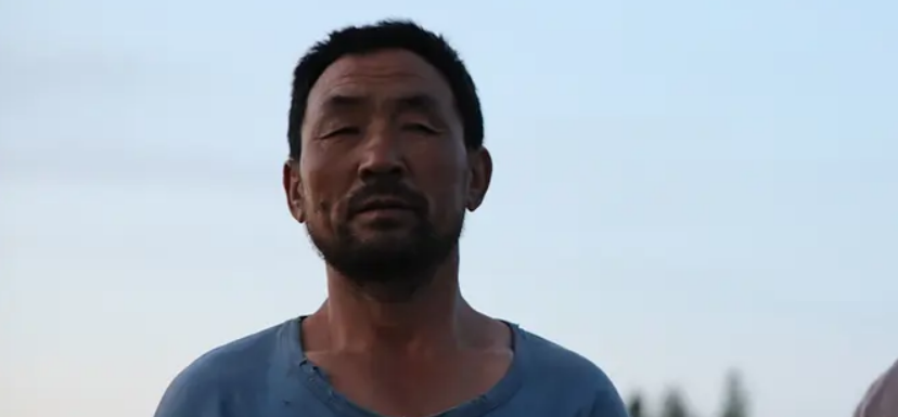 院线8分票房血扑！演员全是“关系户”，只剩海清是“真”演员？