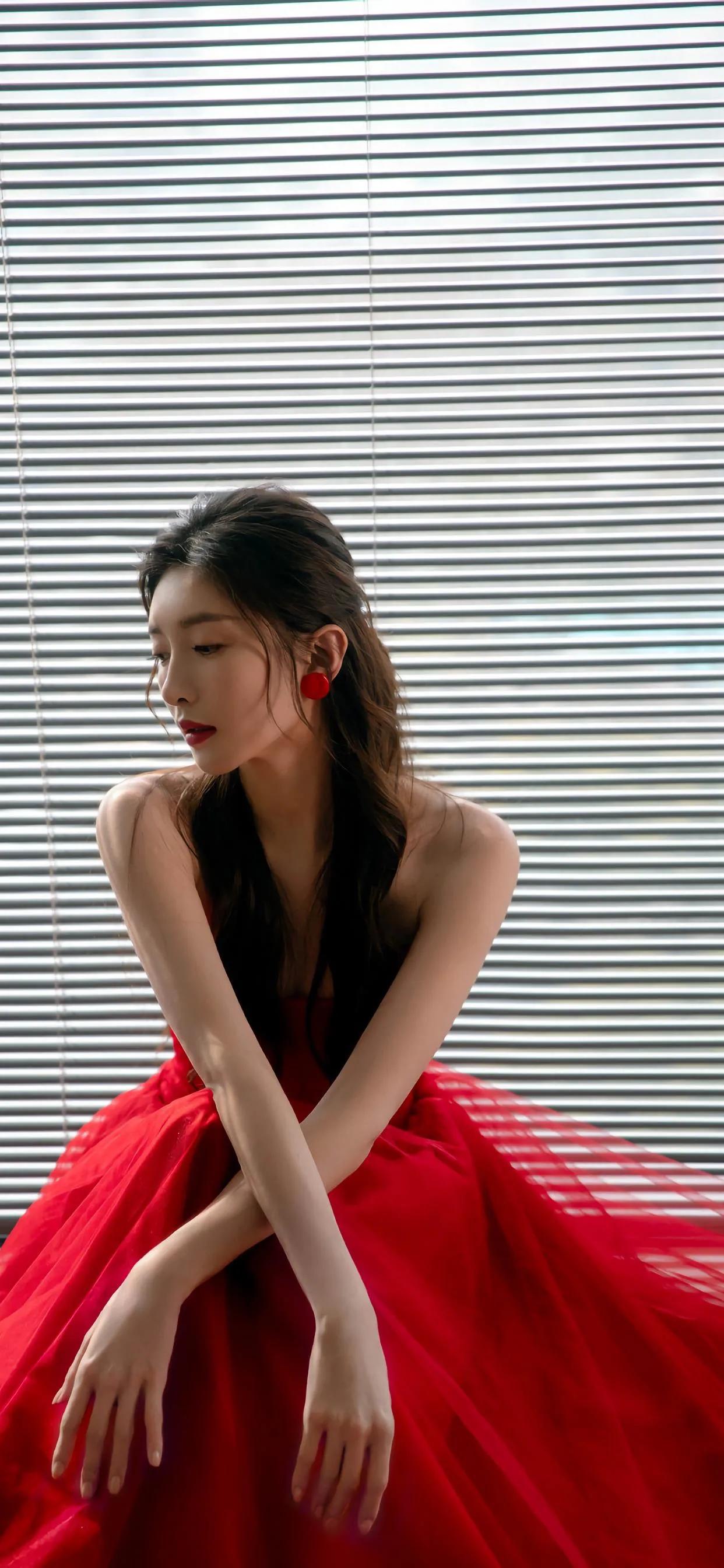 小欣图匠｜长腿气质女神江疏影 高清手机壁纸