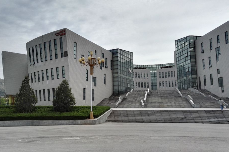 美术统考236分！报考山东艺术学院需要高考文化成绩多少分？