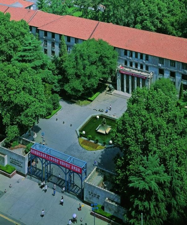 陕西这所大学风景如画，坐拥珍贵建筑群，美成热门景点