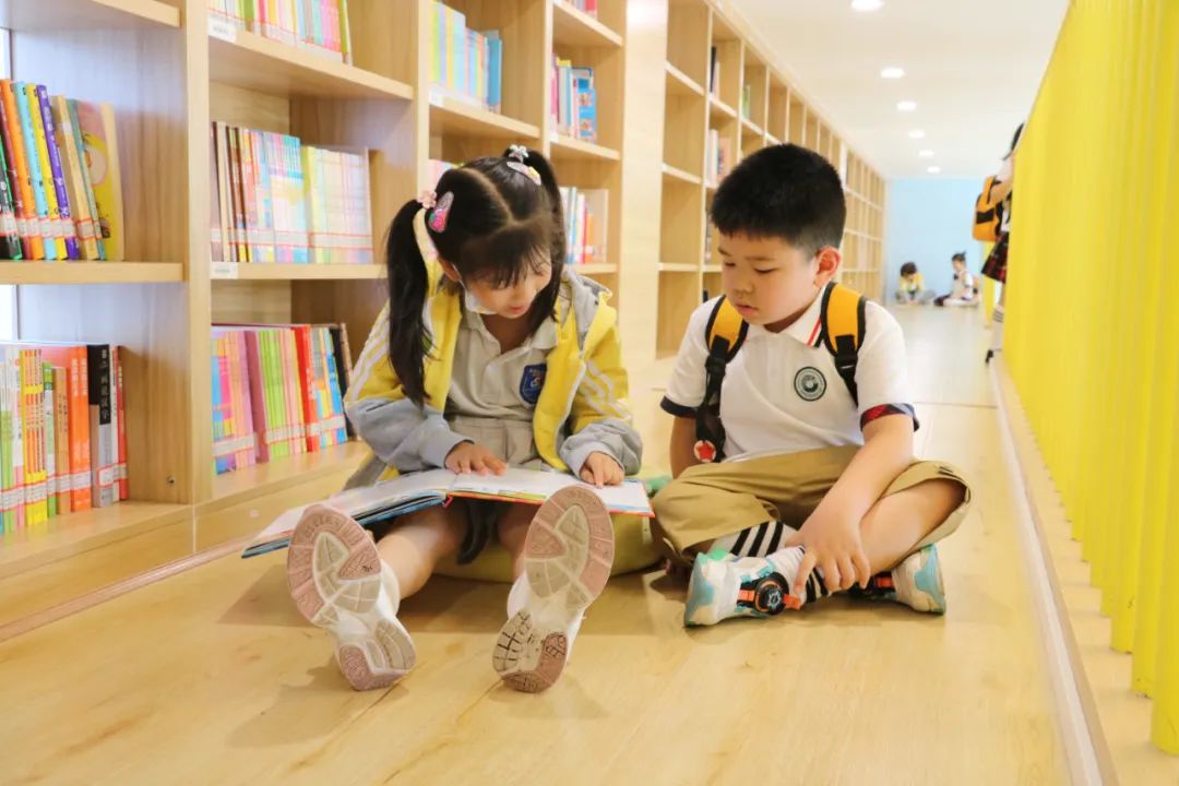 实验小学外国语学校与机关幼儿园携手开展幼小衔接交流体验活动