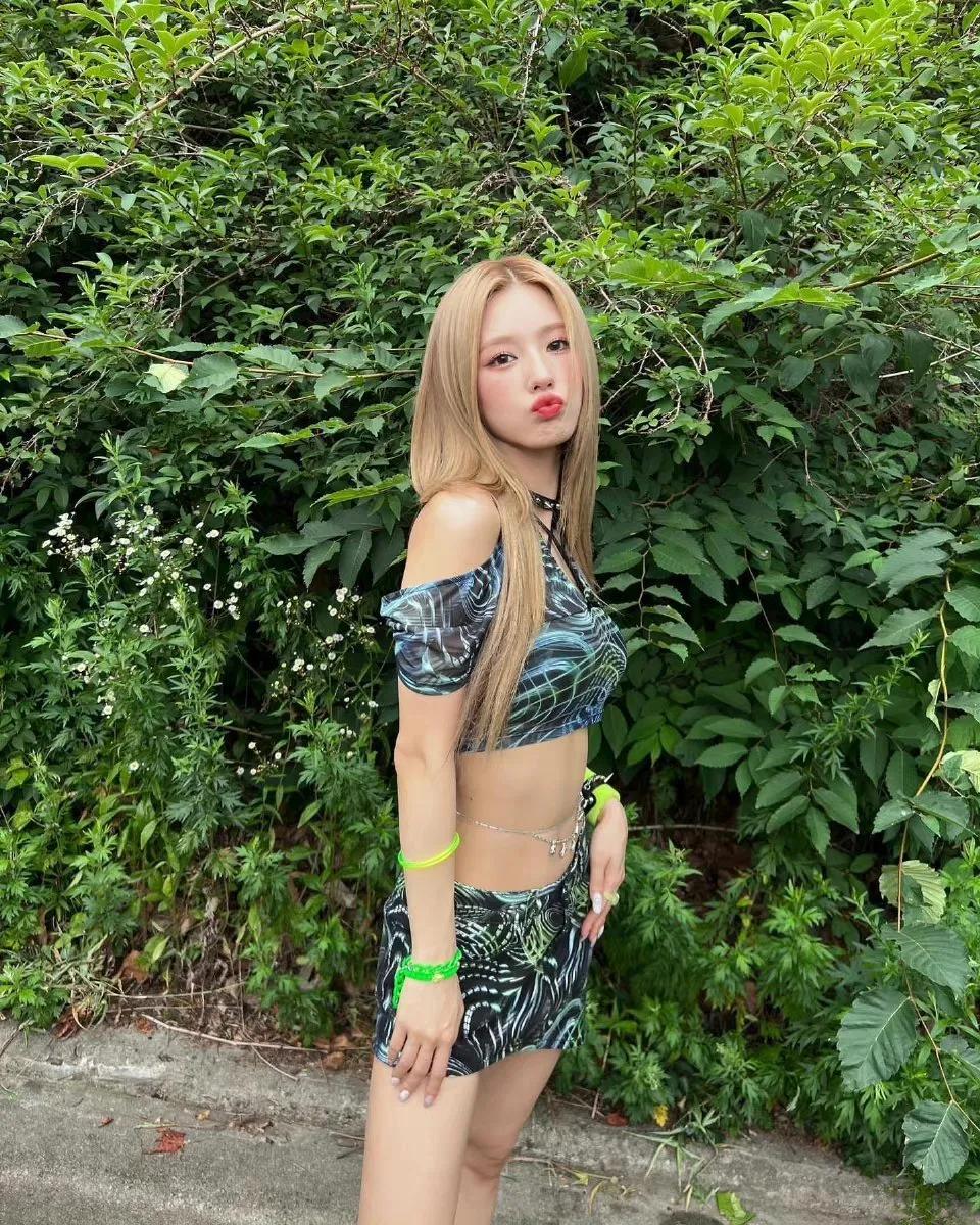 赵美延美照