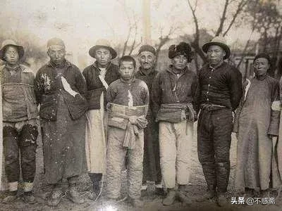 土匪也放寒假，叫猫冬,过去在北方平原和山区活动的小股土匪，每年寒冬的来临