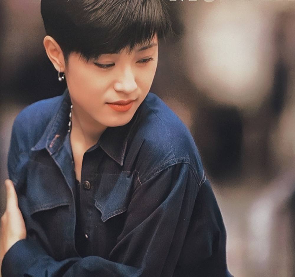 给最惊艳的“13位港姐”排个名：邱淑贞仅第4，张曼玉垫底了