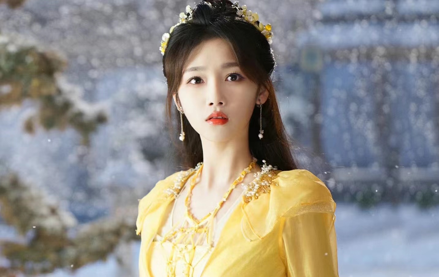 雪鹰领主真人剧预计年底上线,许凯娜扎主演,已完全超越动漫版 - 米站