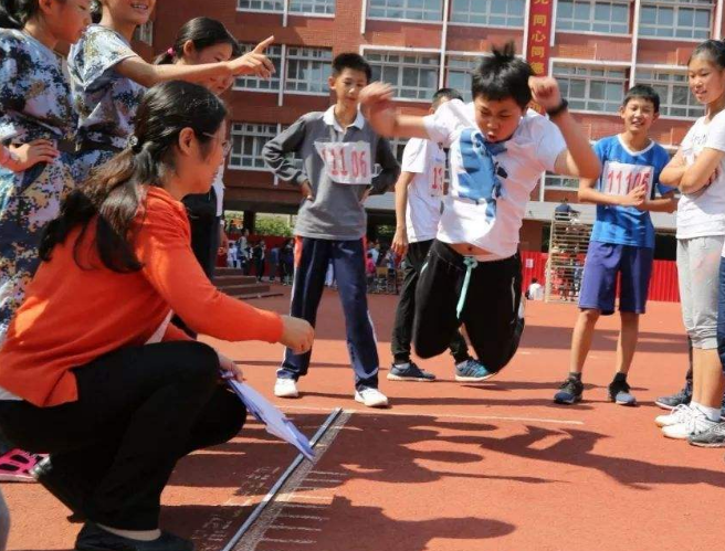 郑州2022初中升学体育考试科目确定，有不小变动，初中生要有数