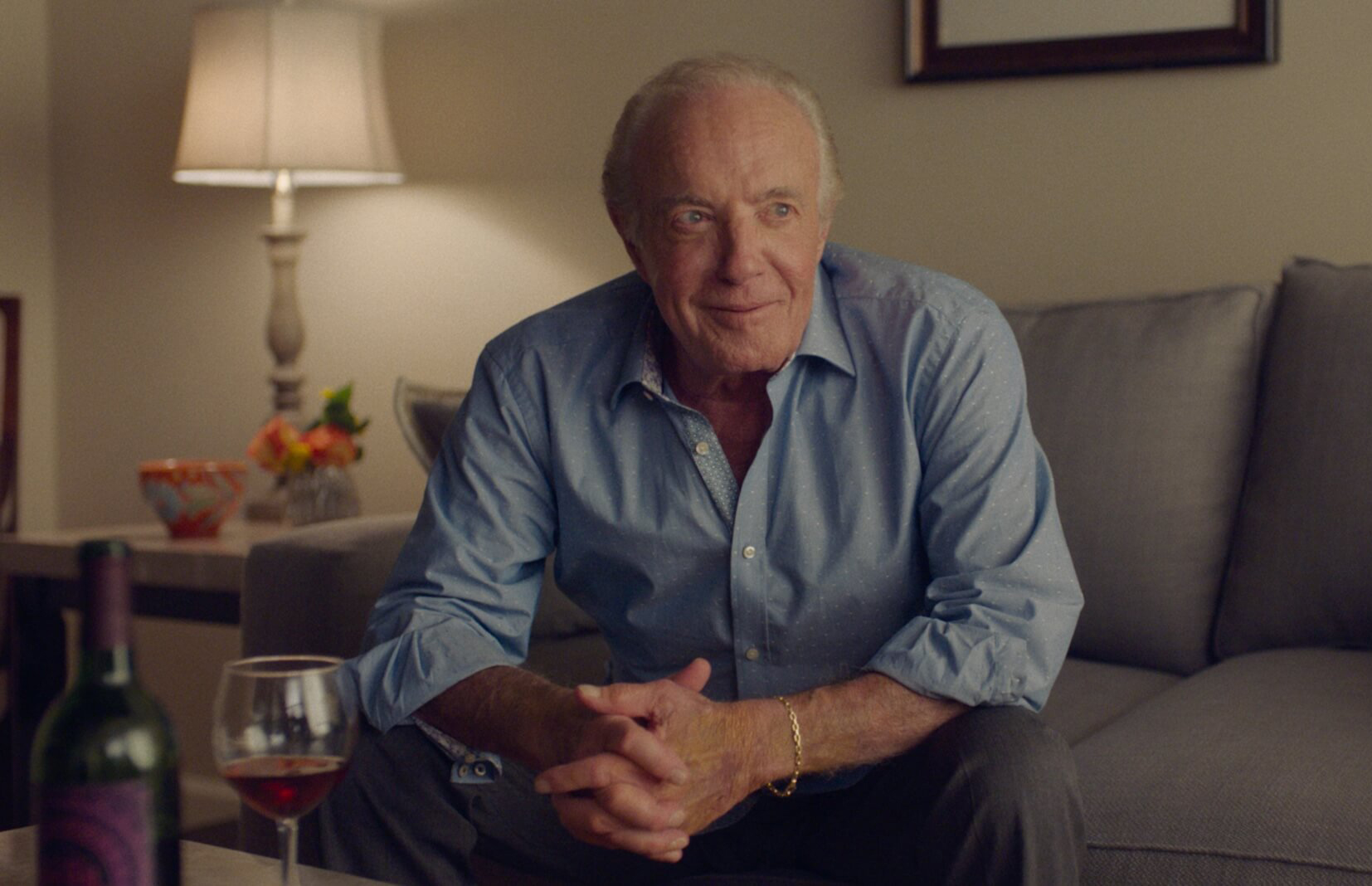 《教父》主演詹姆斯·凯恩去世，2月份参加该片50周年聚会照曝光