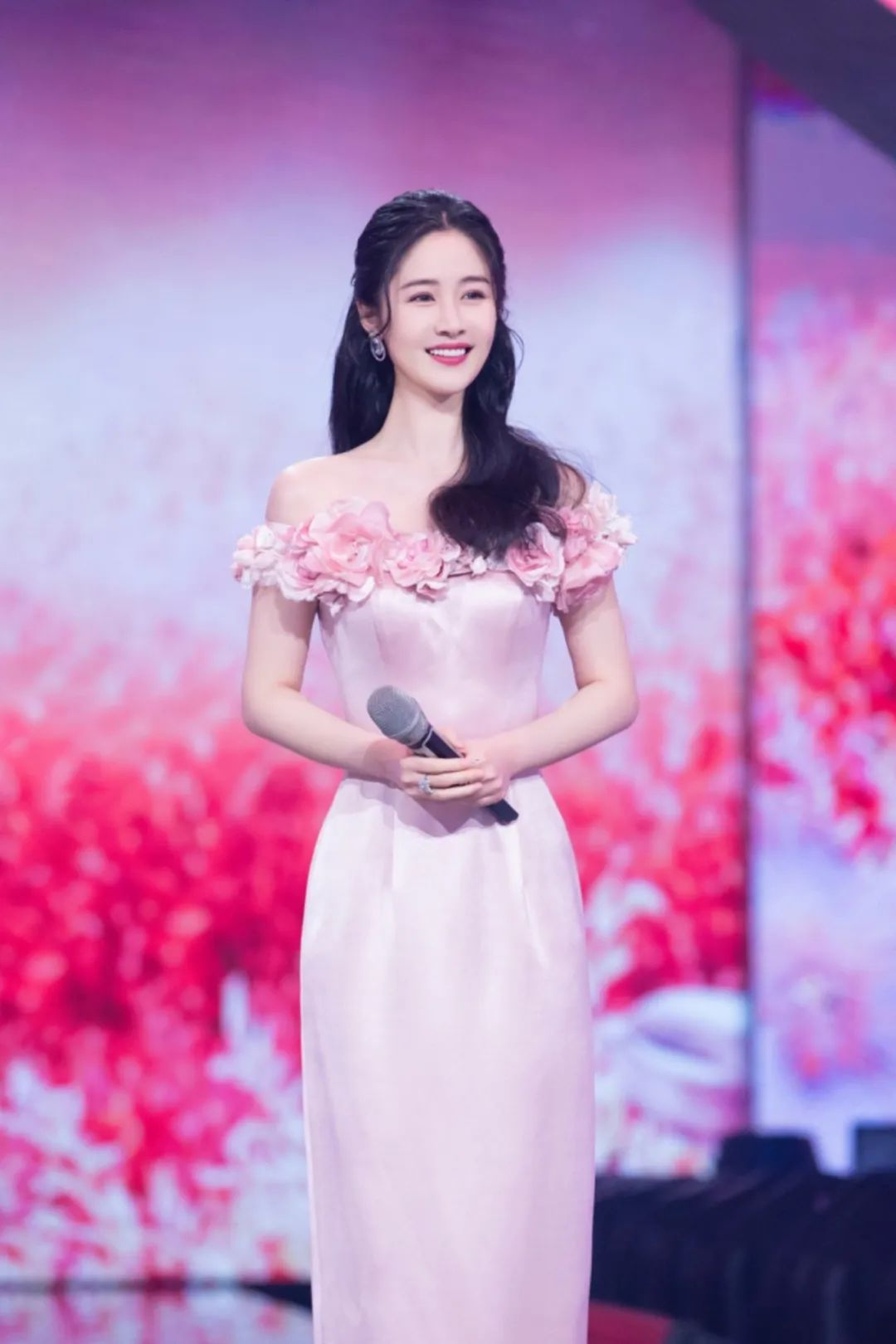 业精于勤学而不倦，梁田花开正当时