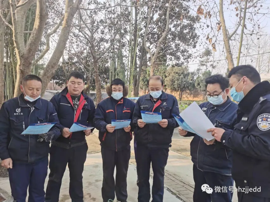 汉中交警二大队联合区交安委成员部门开展春运前“两客一危”企业交通安全大检查