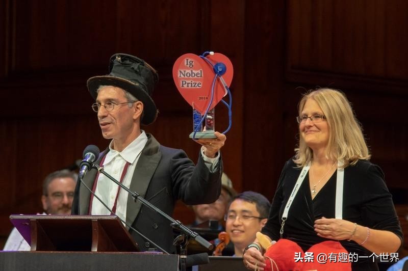获奖也不敢领取，盘点世界上10大奇葩奖项