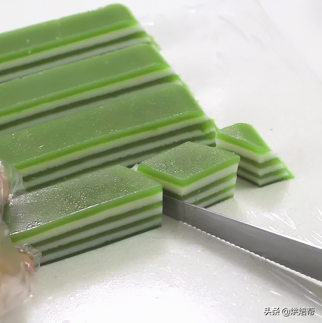 千层糕这样做太香了，加入这天然香料，整屋都香了，邻居都要来吃