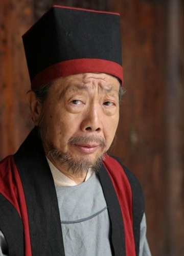 如果说林正英是僵尸道长,那么午马就是捉鬼大师.