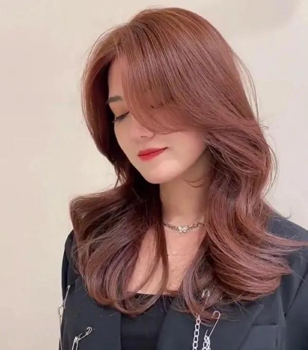 别再留“黄头发”了！2021年流行发色，绝绝子！显白又洋气