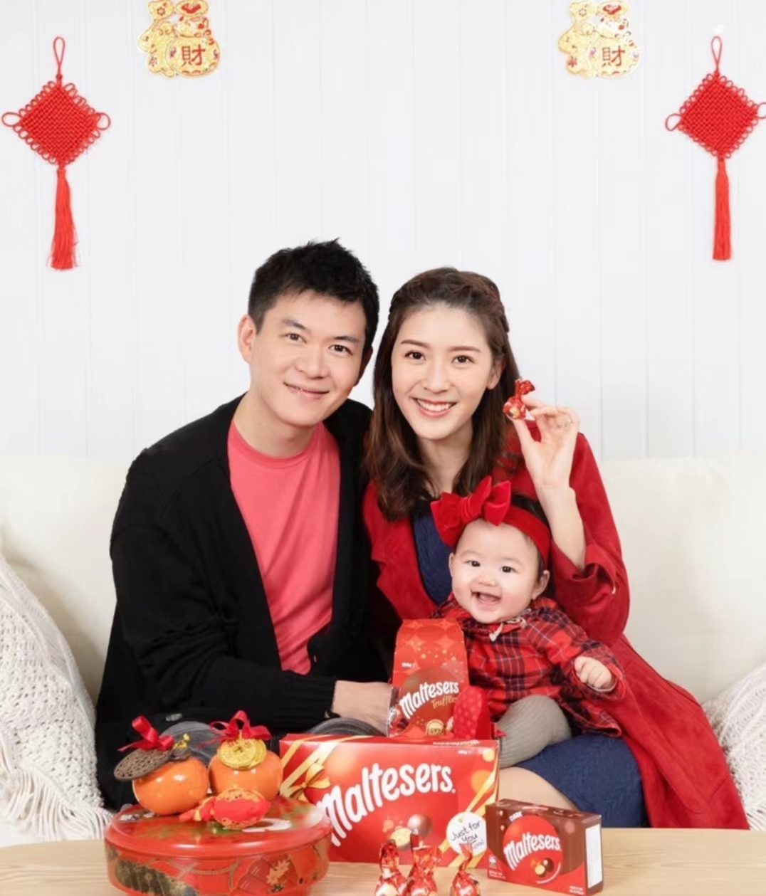 富贵！香港人气女神成功转型当KOL，升级豪门少奶奶夫家家境显赫