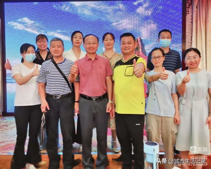 2022年江夏区纸坊街中小学幼儿园骨干教师培训纪实