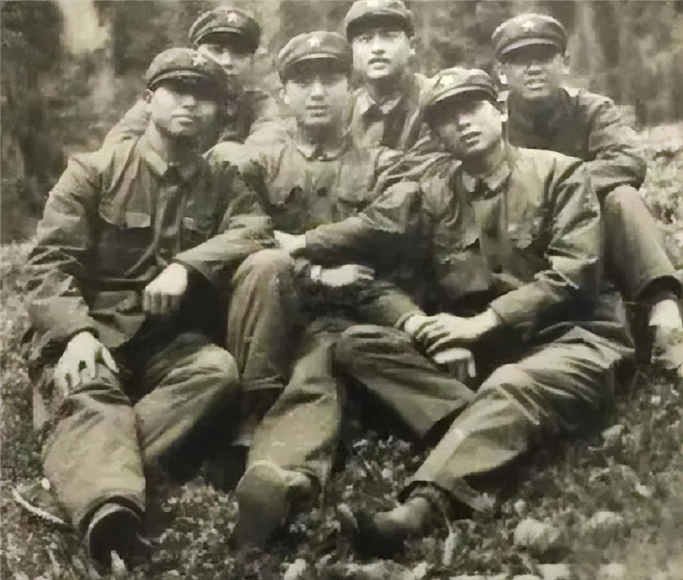 《集结号》原型常孟兰：为找部队捡48年破烂，死后4年老连长现身