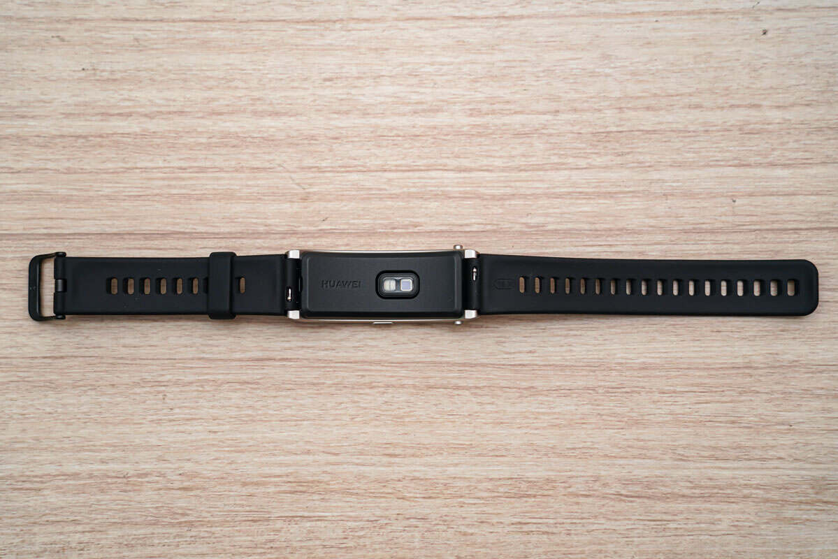 华为通话手环b7评测:能当耳机用的智能手环长什么样? - 114货源网