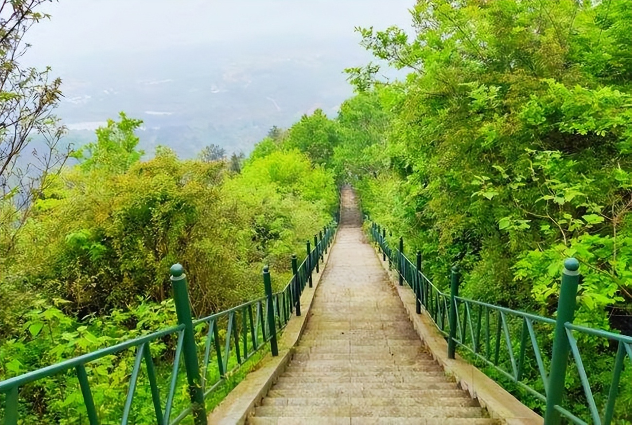 武汉旅游攻略景点必去，文化底蕴深厚，是旅游观光的好地方