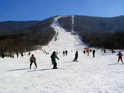 吉林旅游：走进北大湖冰雪世界（图）