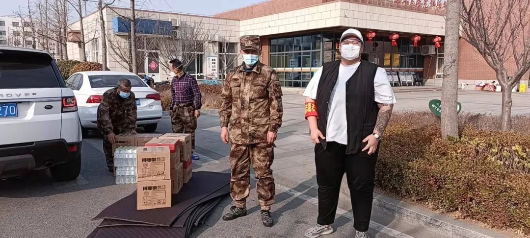 众志成城 共抗疫情