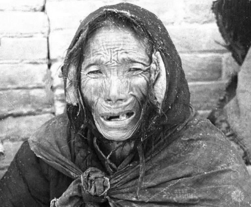 1942河南大饥荒张国立图片