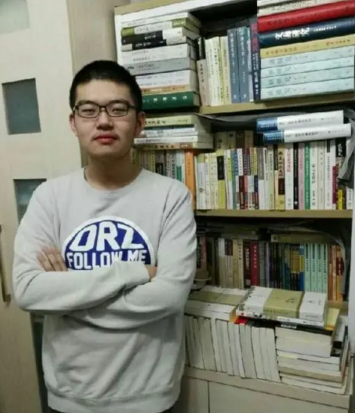 天才少年林嘉文，16岁出书却在18岁跳楼自尽，遗言：请给予我尊重
