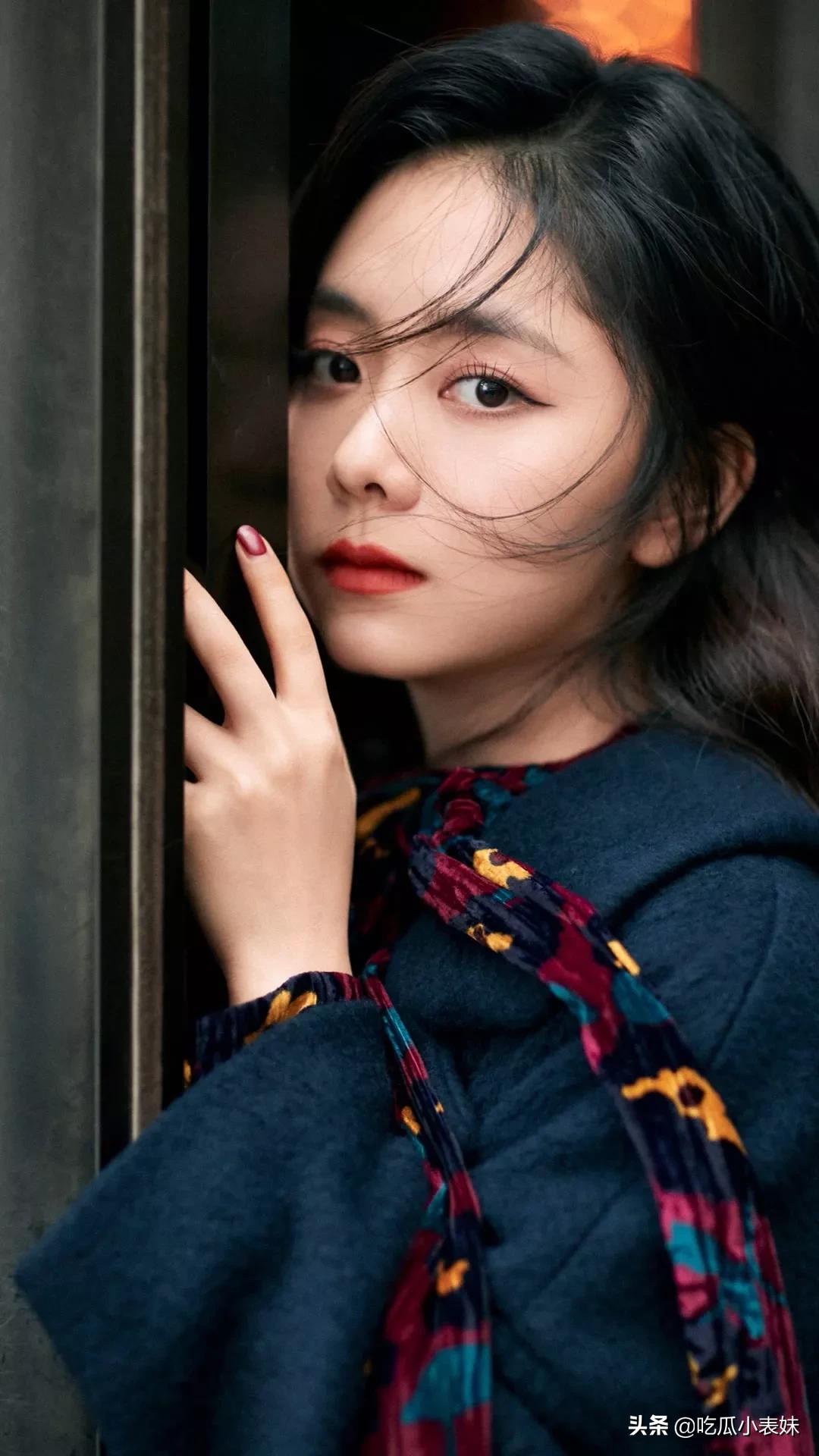 谭松韵，迷人的娃娃脸，甜美可爱