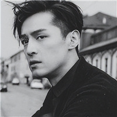 10位长得像“混血儿”的男星，个个明眸皓齿，实打实的中国美男子