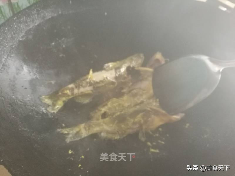 家常嘎鱼这样做，肉嫩味美，看着都馋人