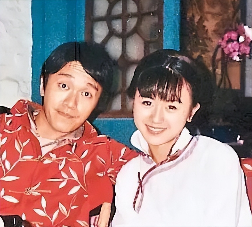 红得快、凉得也快，这五位“风光不再”的女星真是太可惜了